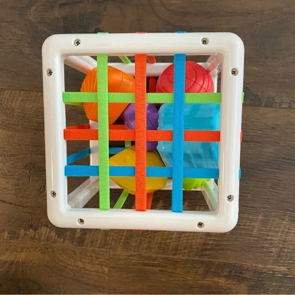 12+ month baby toy NEW IN BOX - Picture 4 of 4